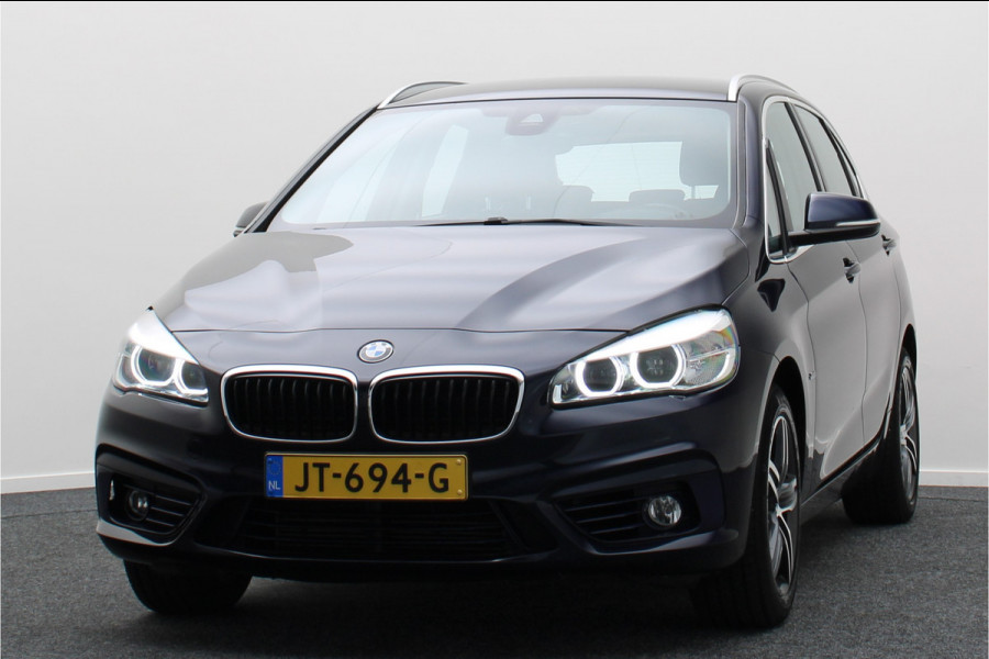 BMW 2 Serie Active Tourer 218i Centennial Executive Automaat Sportline, LED, Climate, Cruise, Sportstoelen, Navigatie, PDC, Trekhaak, 17''