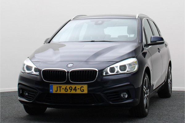 BMW 2 Serie Active Tourer 218i Centennial Executive Automaat Sportline, LED, Climate, Cruise, Sportstoelen, Navigatie, PDC, Trekhaak, 17''