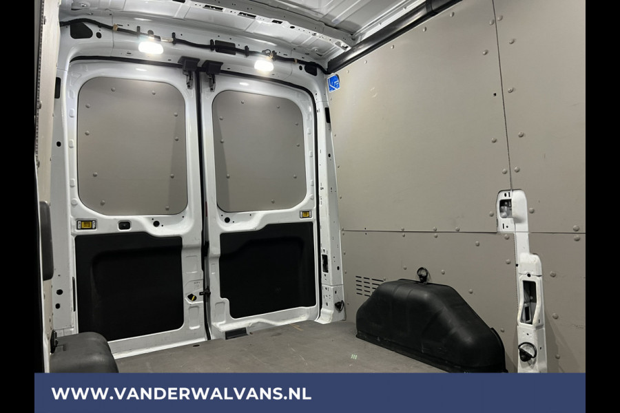 Ford Transit 2.0 TDCI L2H2 Euro6 Airco | Camera | LED | Cruisecontrol | Parkeersensoren, Bijrijdersbank, verwarmde voorruit