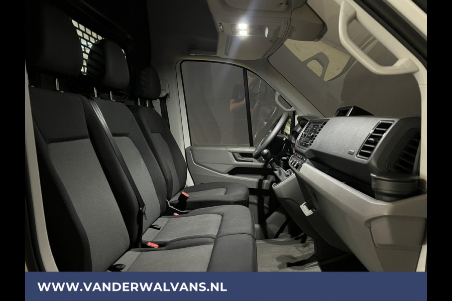 Volkswagen Crafter 2.0 TDI 141pk L3H3 L2H2 Euro6 Airco | Camera | Apple Carplay | Android Auto Parkeersensoren, Stoelverwarming, Bijrijdersbank