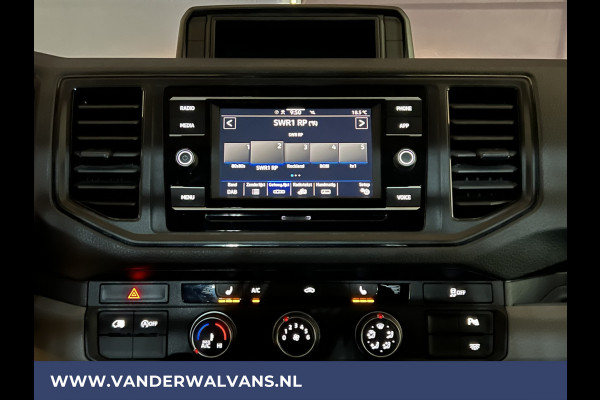 Volkswagen Crafter 2.0 TDI 141pk L3H3 L2H2 Euro6 Airco | Camera | Apple Carplay | Android Auto Parkeersensoren, Stoelverwarming, Bijrijdersbank