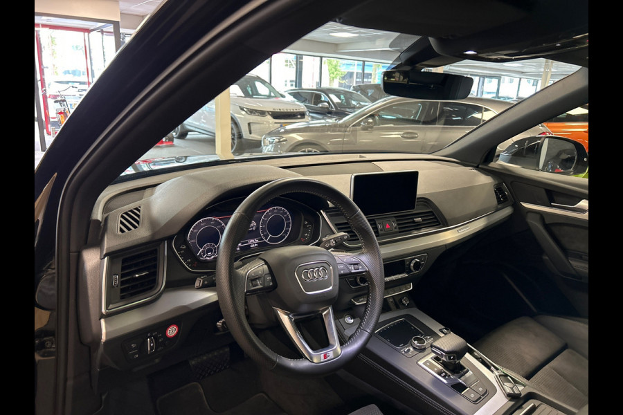 Audi Q5 55 TFSI e quattro S-line / Panorama-dak / leder-alcantara / Led-matrix