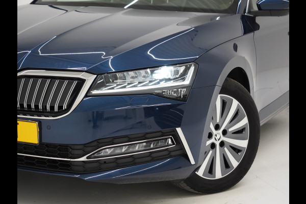 Škoda Superb Combi 1.4 TSI iV Style | Panoramadak | Leder | Adaptive Cruise | 360 | Stoel Koeling/Verwarming | Canton