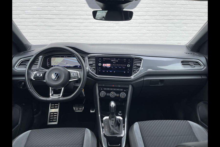 Volkswagen T-Roc 1.5 TSI Sport Business R | Pano | Virtual Cockpit | Camera | CarPlay | ACC | 18 inch