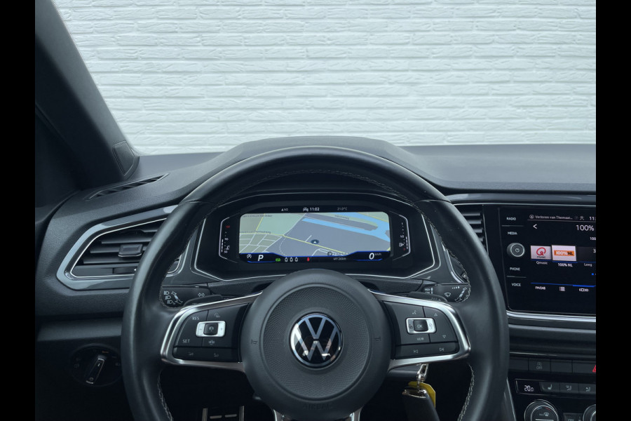 Volkswagen T-Roc 1.5 TSI Sport Business R | Pano | Virtual Cockpit | Camera | CarPlay | ACC | 18 inch