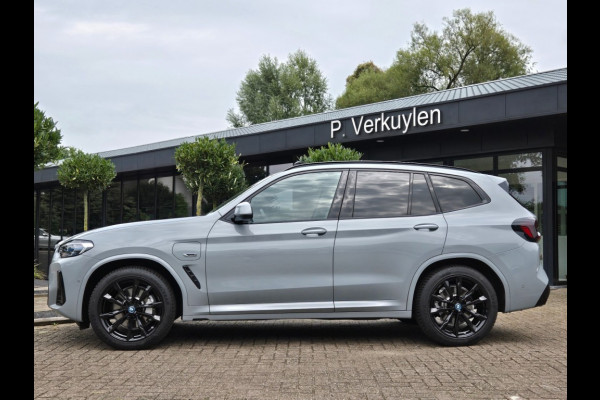 BMW X3 XDRIVE30E I M sport I Laser I Panorama I Leder I Memory stoelen