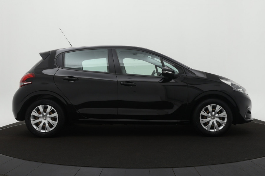 Peugeot 208 BWJ 2019 / 82 PK 1.2 Active | AIRCO | NAVI | CRUISE | PDC | ELEKTRISCH PAKKET