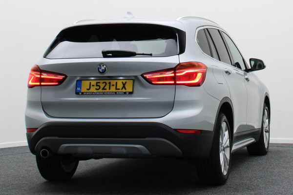 BMW X1 sDrive18i High Executive Automaat Leer, LED, Navigatie, Camera, Climate, Cruise, Stoelverw., 18"