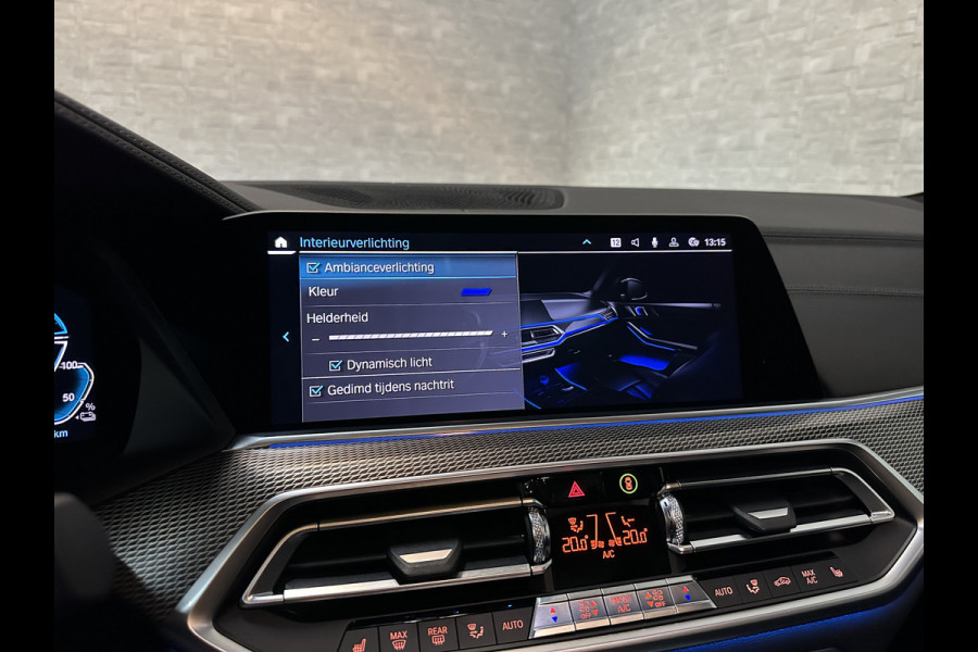 BMW X5 45e M-Sport | 360 View | Panorama | ACC | Head-Up | Comfortstoelen | Keyless-Go | Memory | Stuurwiel verwarmd | Luchtvering | Sfeerverlichting | Standkachel | LED | Carplay | Draadloos Laden |