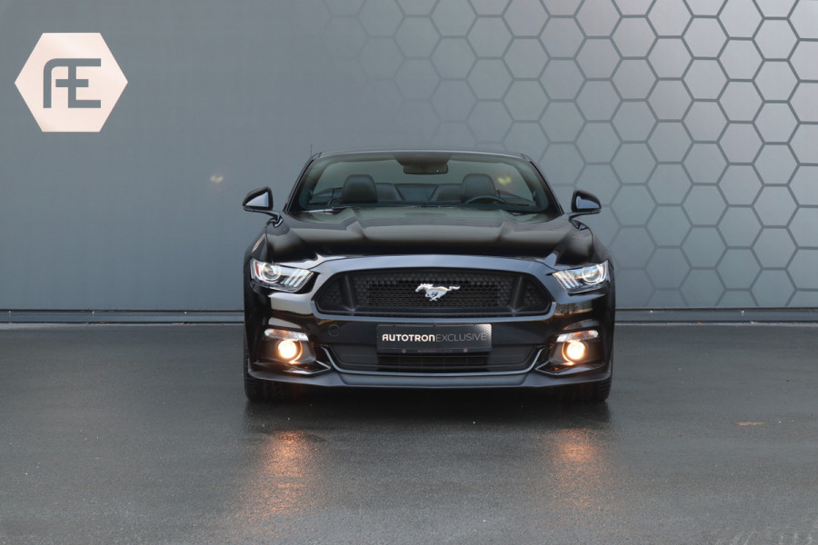 Ford Mustang Convertible 5.0 V8 GT | STOELKOELING/VERWARMING | BLACK PACK | CAMERA | CRUISE CONTROL | XENON | DAB |