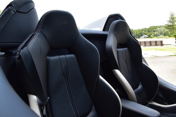 McLaren 570S Spider 570S ELEKTRISCHE STOELEN + GEHEUGEN | CARBON INTERIEUR | BOWERS & WILKENS | CRUISE CONTROL |