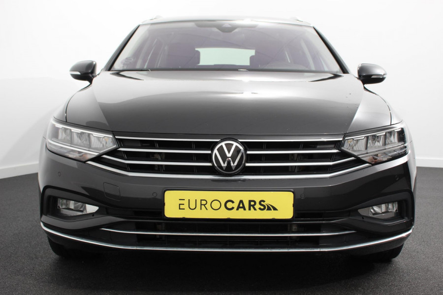 Volkswagen Passat Variant 1.5 TSI DSG Elegance Plus Pro | Navigatie | Climate Control | Camera | Electrisch bedienbare achterklep | Led | Adaptive Cruise Control | Head Up Display |