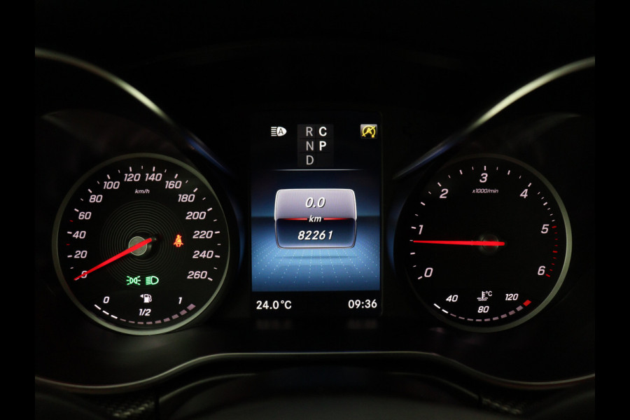 Mercedes-Benz V-Klasse 300d Extra Lang Dubbele Cabine Avantgarde AMG Leder Distronic Navigatie LED