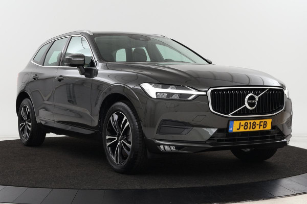 Volvo XC60 2.0 B5 Momentum Pro | Leder | Camera | Trekhaak | Stoel & Stuurverwarming | Memory | Comfortstoelen | Carplay