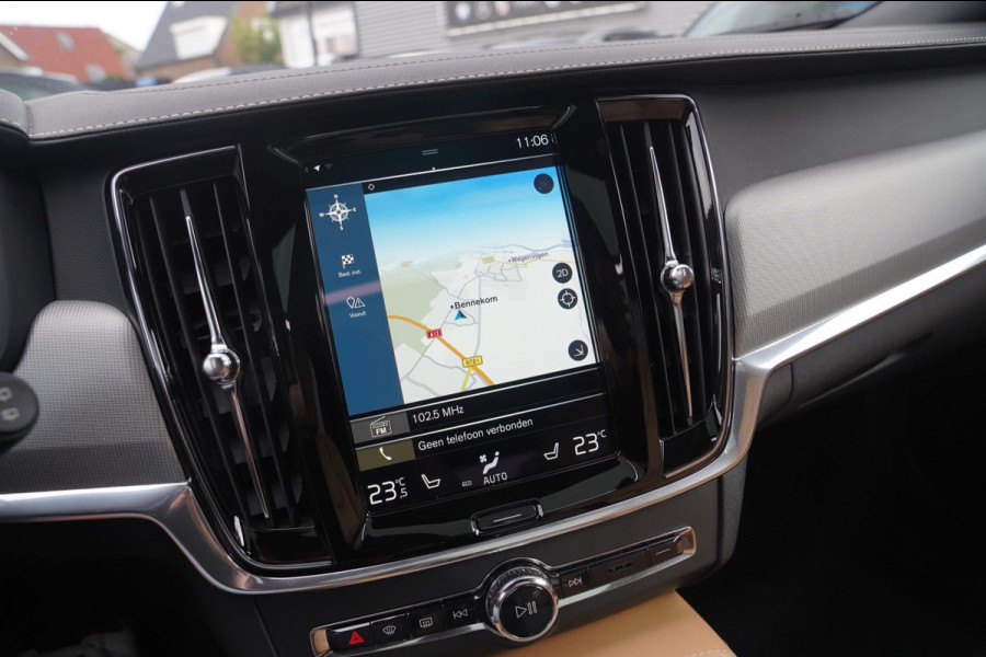 Volvo V90 2.0 T5 Inscription | Head up Display | Panorama | Apple Carplay | Lane Assist | Camera | 250 PK | 100% onderhouden | LED