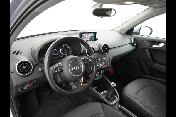 Audi A1 Sportback 90PK TDI 5D Ecc Navi MMI Bluetooth Regen-Licht Sensor PDC LMV Leder Stw Multif. Isofix ABS ASR ESP Design Pro Line Plus 230NM Euro 6