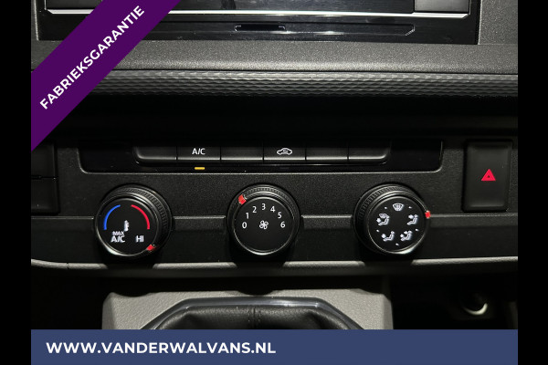 Volkswagen Transporter 2.0 TDI **BPM VRIJ voor de Ondernemer** L2H1 Fabrieksgarantie Euro6 Airco | Apple Carplay | Trekhaak Cruisecontrol, Android Auto, Parkeersensoren, Sidebars, Bijrijdersbank