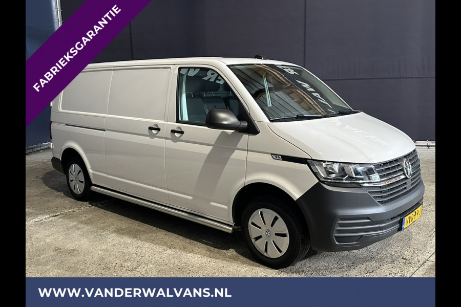 Volkswagen Transporter 2.0 TDI **BPM VRIJ voor de Ondernemer** L2H1 Fabrieksgarantie Euro6 Airco | Apple Carplay | Trekhaak Cruisecontrol, Android Auto, Parkeersensoren, Sidebars, Bijrijdersbank