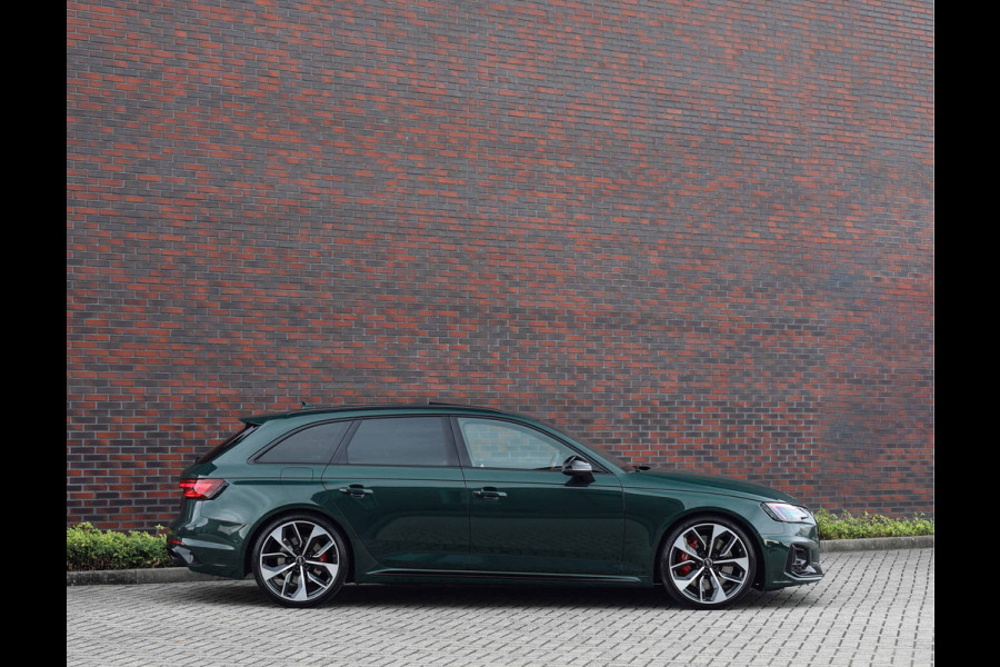 Audi RS4 Avant 2.9 TFSI Quattro *Audi Exclusive*Pano*Matrix*B&O*massage*