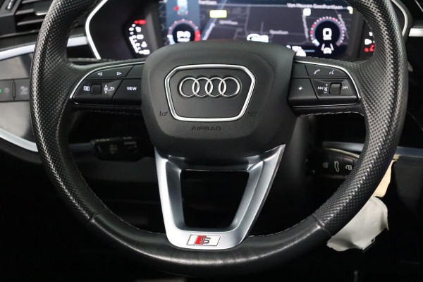 Audi Q3 35 TFSI S-line 150 pk S-tronic | Verlengde garantie | Navigatie | Achteruitrijcamera | Parkeersensoren (Park assist) | Adaptieve cruise control |