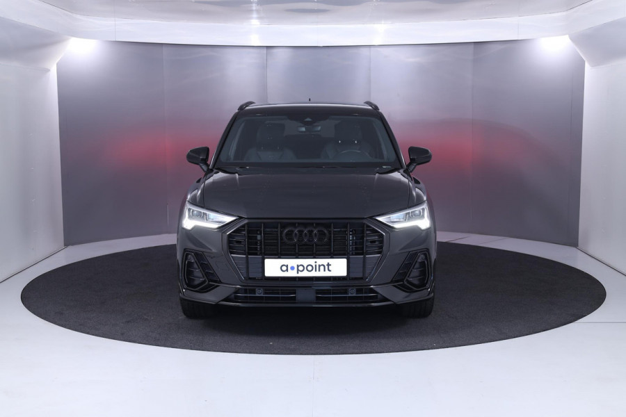 Audi Q3 35 TFSI S-line 150 pk S-tronic | Verlengde garantie | Navigatie | Achteruitrijcamera | Parkeersensoren (Park assist) | Adaptieve cruise control |