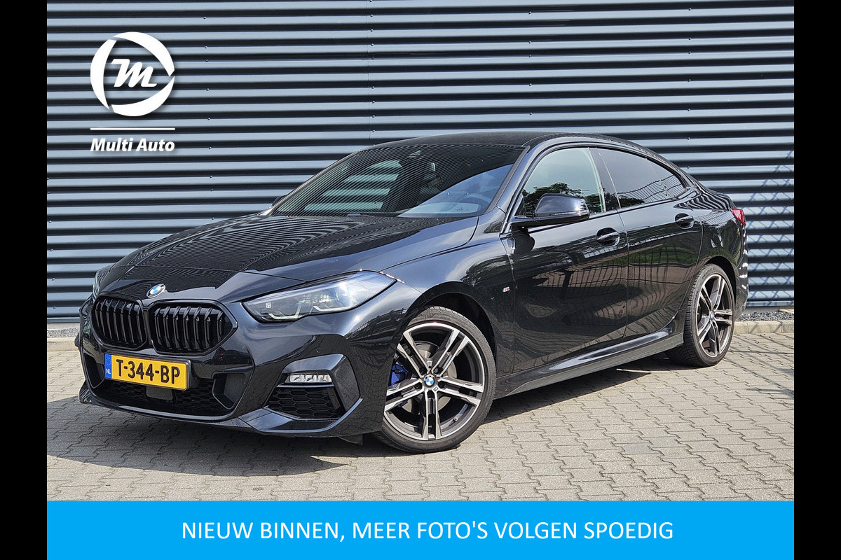 BMW 2 Serie Gran Coupé 218i M Sport Shadow | Live Cockpit | Apple Carplay | LED | Sportstoelen | 18"L.M | Sfeerverlichting | DAB | Navi |