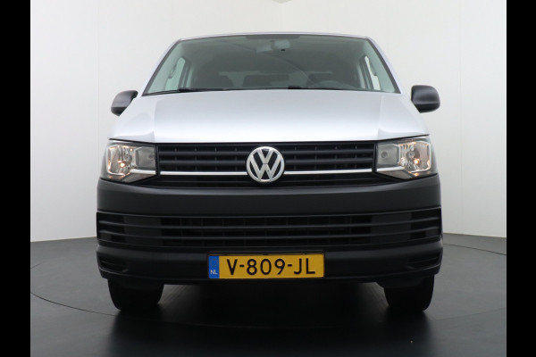 Volkswagen Transporter 2.0TDI 150PK Airco Navi Discovery Media 3 Pers. Bluetooth Cruise Control Multimedia Trekhaak Elec. ramen en Spiegels Betonplex-v Schuifdeur EURO 6 Y