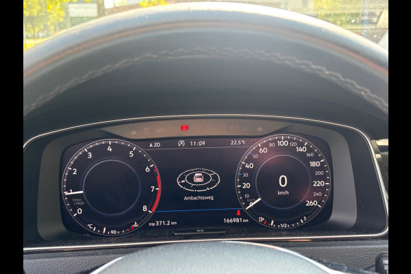 Volkswagen GOLF Variant BWJ 2018 | 1.5 TSI 131PK Highline | VIRTUAL COCKPIT | CLIMA | NAVI | 17'' LMV | PRIVACY GLASS | DAB | PDC |