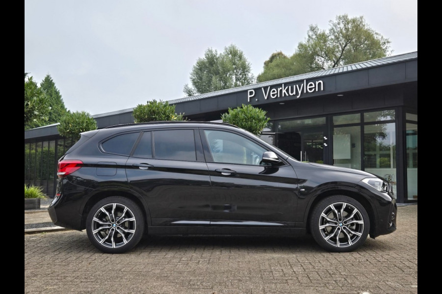 BMW X1 XDRIVE25E M SPORT I HARMAN KARDON I PANORAMA I NAVIGATIE I