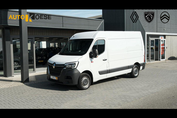 Renault Master T35 2.3 dCi 135 L2H2 Comfort | Trekhaak | Camera | Navigatie | Apple Carplay