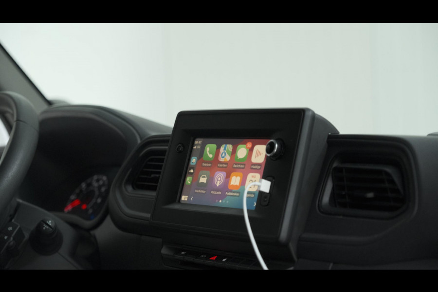 Renault Master T35 2.3 dCi 135 L2H2 Comfort | Trekhaak | Camera | Navigatie | Apple Carplay