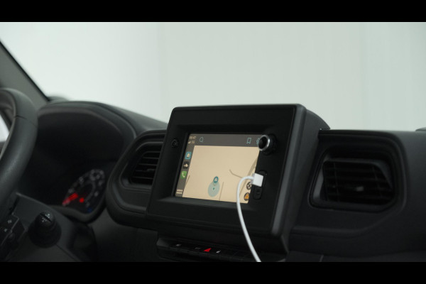 Renault Master T35 2.3 dCi 135 L2H2 Comfort | Trekhaak | Camera | Navigatie | Apple Carplay