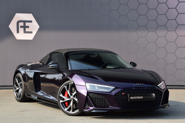 Audi R8 Spyder 5.2 Performance Quattro FACELIFT | KERAMISCH | B&O | CARBON EXTERIEUR | TECHNOLOGY PACK | SPORTUITLAAT | STOELVERWARMING |