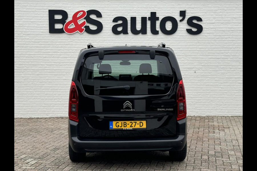 Citroën Berlingo 1.2 PureTech Shine Navigatie Pdc voor en achter Cruise Panorama 4 Seizoenen banden