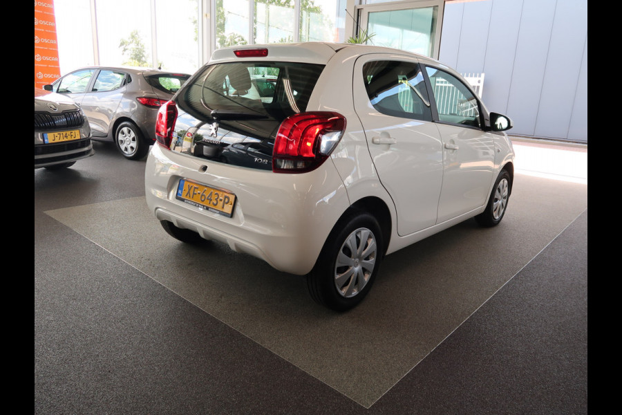 Peugeot 108 1.0 e-VTi Active Premium 5-drs. AIRCO/MEDIA/LED/1E EIGENAAR!