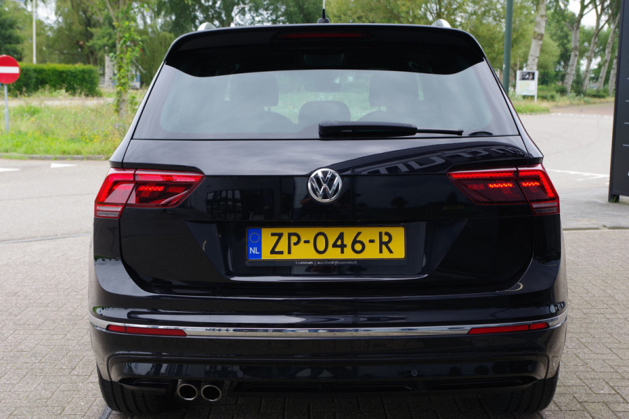 Volkswagen Tiguan 1.5 TSI 150 PK Automaa R-Line ACT Highline Business, Adap. Cruise, Digitale cockpit, Leder, LED