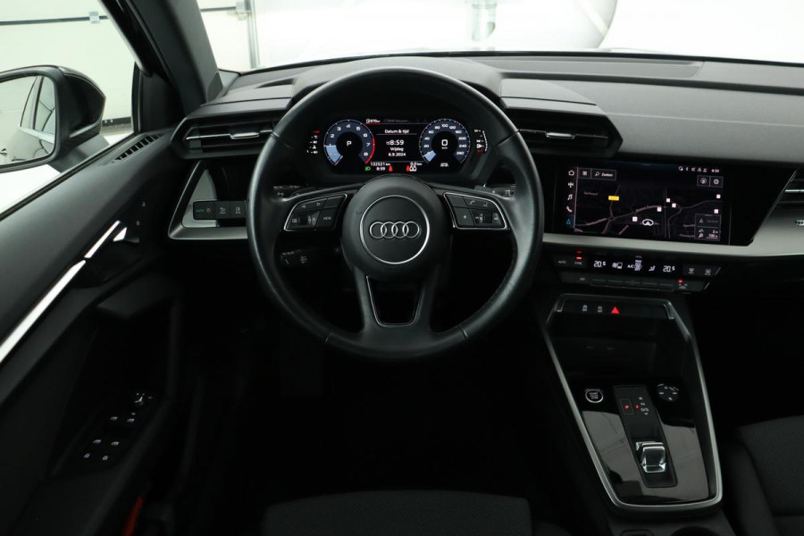 Audi A3 35 TFSI Business Edition | Carplay | Full LED | Navigatie | Sportstoelen | Climate control | Virtual Cockpit | PDC | Cruise control