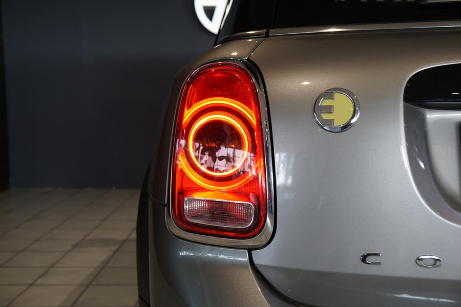 MINI Countryman 2.0 Cooper S E ALL4 Chili 224PK + PANORAMA / CAMERA / TREKHAAK / LEDER