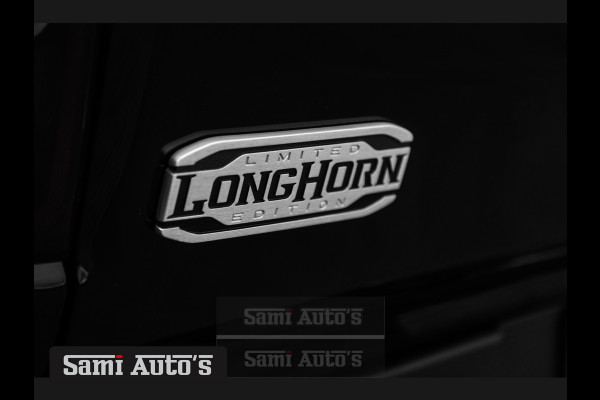 Dodge Ram 1500 LONGHORN BLACK OPS | ALL-IN PRIJS | HUD & VIRTUAL | PRIJS MET LPG + HEAD UP ADG + DEKSEL + PANORAMADAK GWJ + LUCHTVERING SE CREW CAB | DUBBELE CABINE | 5,7L V8 HEMI 402 PK 4X4 | 5 PERSOONS | GRIJSKENTEKEN | VOORRAAD NR 2202 - 9563