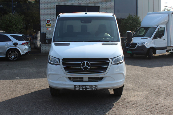 Mercedes-Benz Sprinter 519 CDI 3500 kg trekhaak, LED, MBUX 10.25, Climate controle, Geveerde stoel Distronic