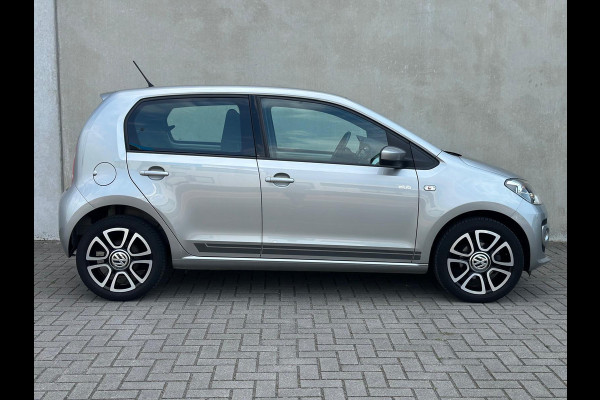 Volkswagen Club Up! 1.0 Navi BT Cruise Stoelverw 16' Garantie