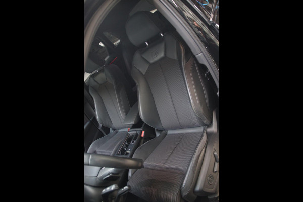 Audi Q3 35 TFSI 3x S-line VIRTUAL-CAMERA-ELKTR.STOELEN-CLIMA