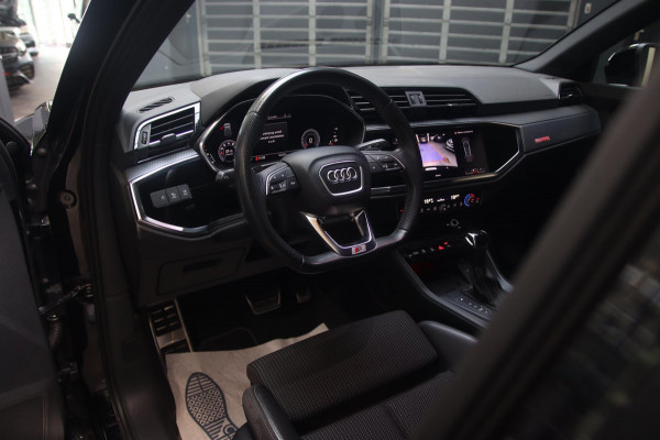 Audi Q3 35 TFSI 3x S-line VIRTUAL-CAMERA-ELKTR.STOELEN-CLIMA