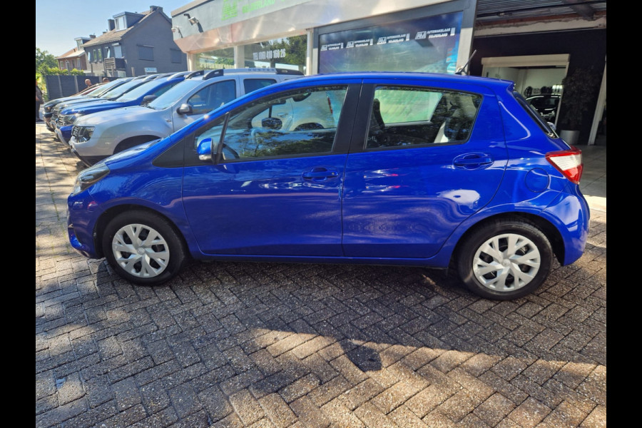 Toyota Yaris 1.5 VVT-i Aspiration | 2E EIGENAAR| 12 MND GARANTIE | CAMERA | CRUISE | AIRCO |