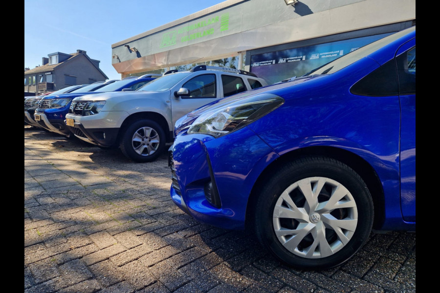 Toyota Yaris 1.5 VVT-i Aspiration | 2E EIGENAAR| 12 MND GARANTIE | CAMERA | CRUISE | AIRCO |