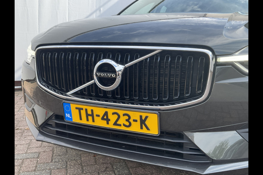 Volvo XC60 2.0 D4 AWD 191pk Nieuwstaat Apple/Android Stoelverw. 4x4