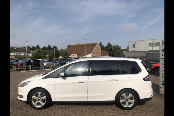 Ford Galaxy 1.5 Ecoboost Titanium 160pk Navigatie | Stoelverwarming | Parkeersensoren | Apple Carplay/ Android auto