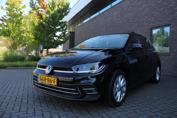 Volkswagen Polo 1.0 TSI Life Business