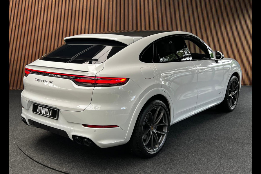 Porsche Cayenne Coupé 3.0 GT Sport Chrono Carbon Softclose Camera Bose Elektr. uitklapbare trekhaak Alcantara binnenhemel 22" LM velgen