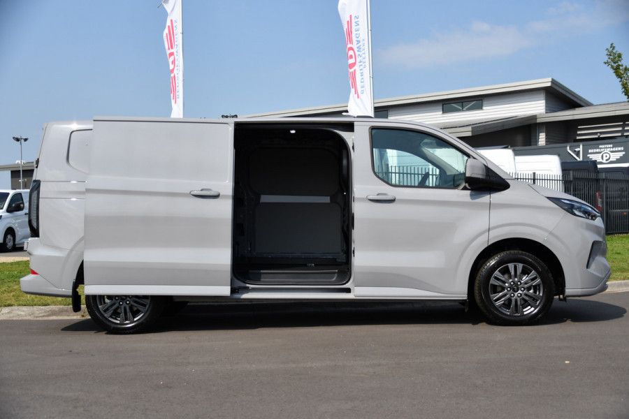 Ford Transit Custom 320 2.0 TDCI L2H1 Limited Special Adaptieve Cruise, Camera, Carplay, 170PK, Multimedia, Keyless, LED,